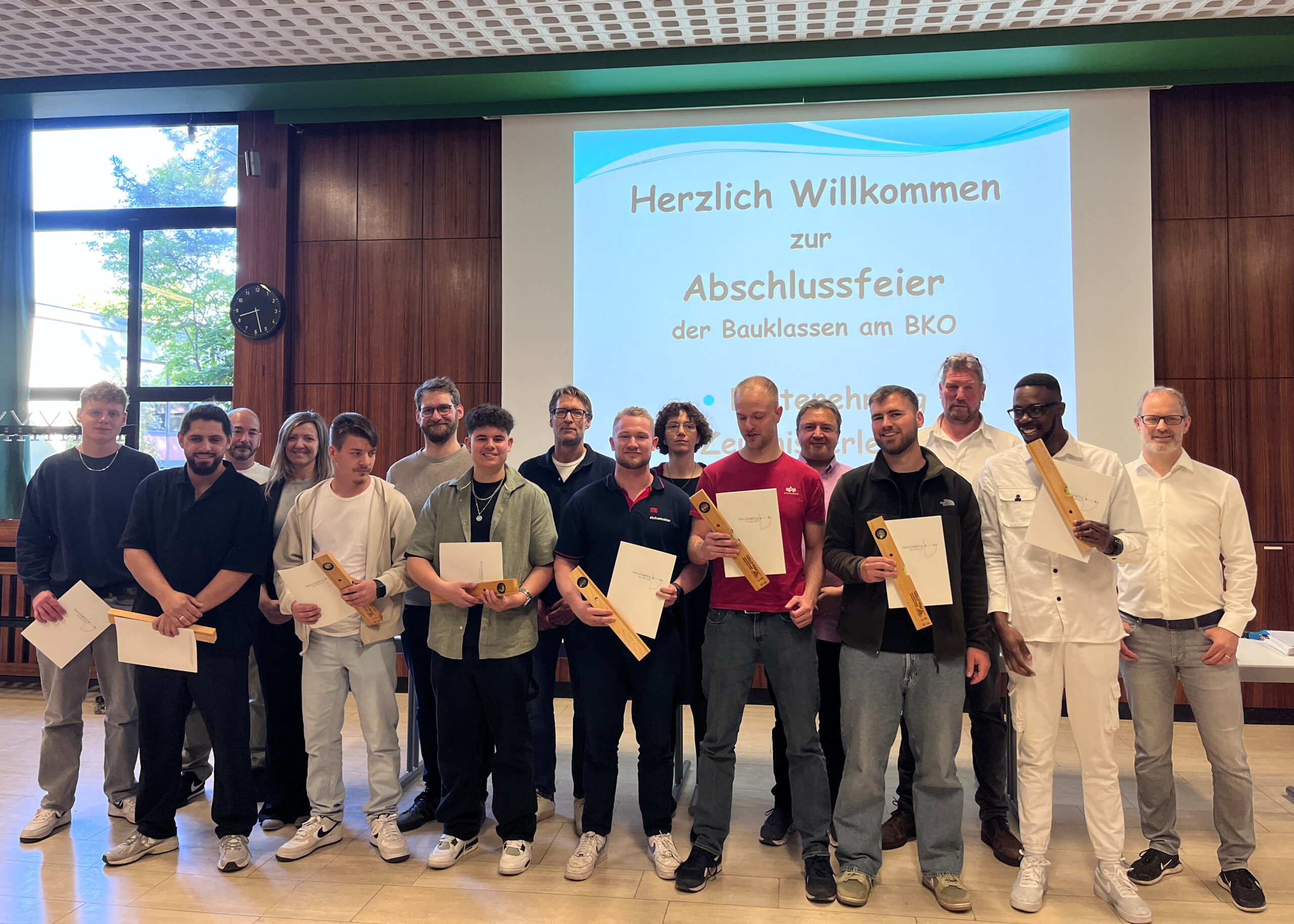 Feierliche Zeugnisverleihung der Oberstufenklassen der Abteilung Bautechnik